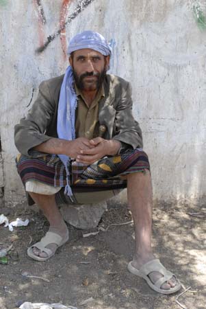 Sana'a al'Bagdad street_069